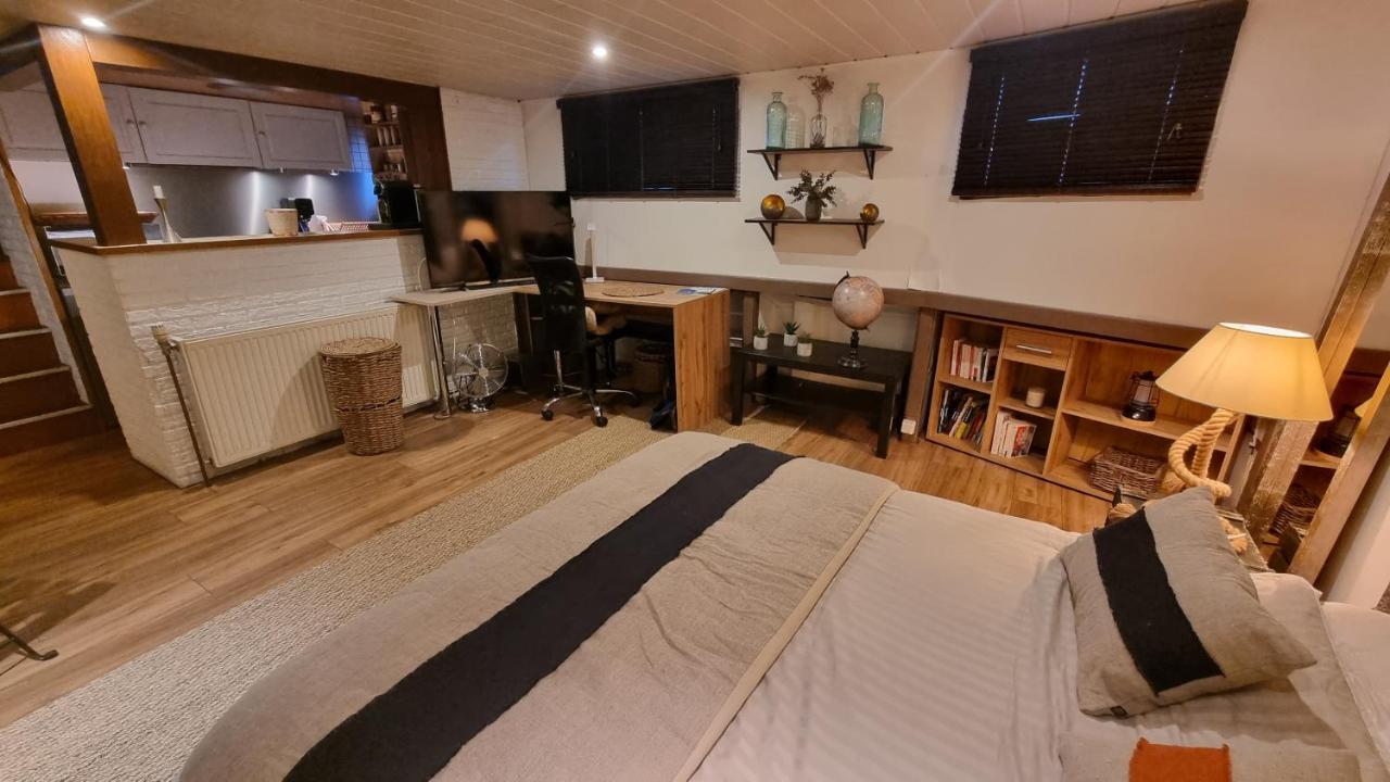 Logement Vue Sur La Seine Boulogne-Billancourt Luaran gambar